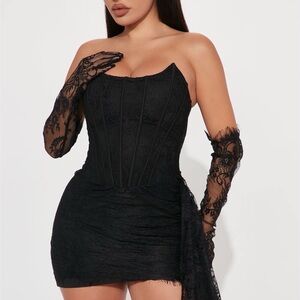 Fashion Nova Black Strapless Lace Dress